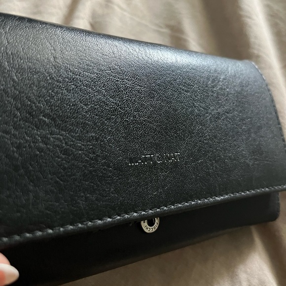 MATT & NAT Black Vegan Wallet - Picture 2 of 8